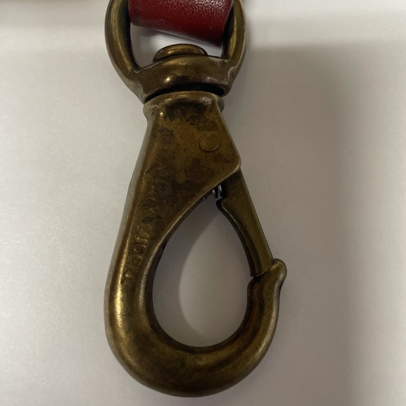 Vintage Brass Ludell Italy Keychain - Picture 3 of 5